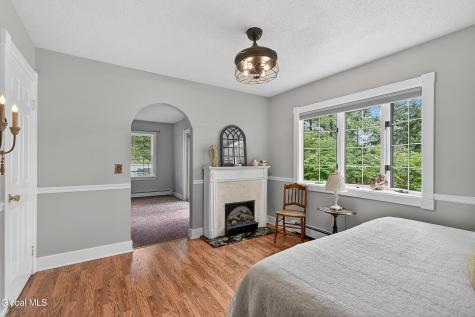 7 Jerome Lane Moreau NY 12803