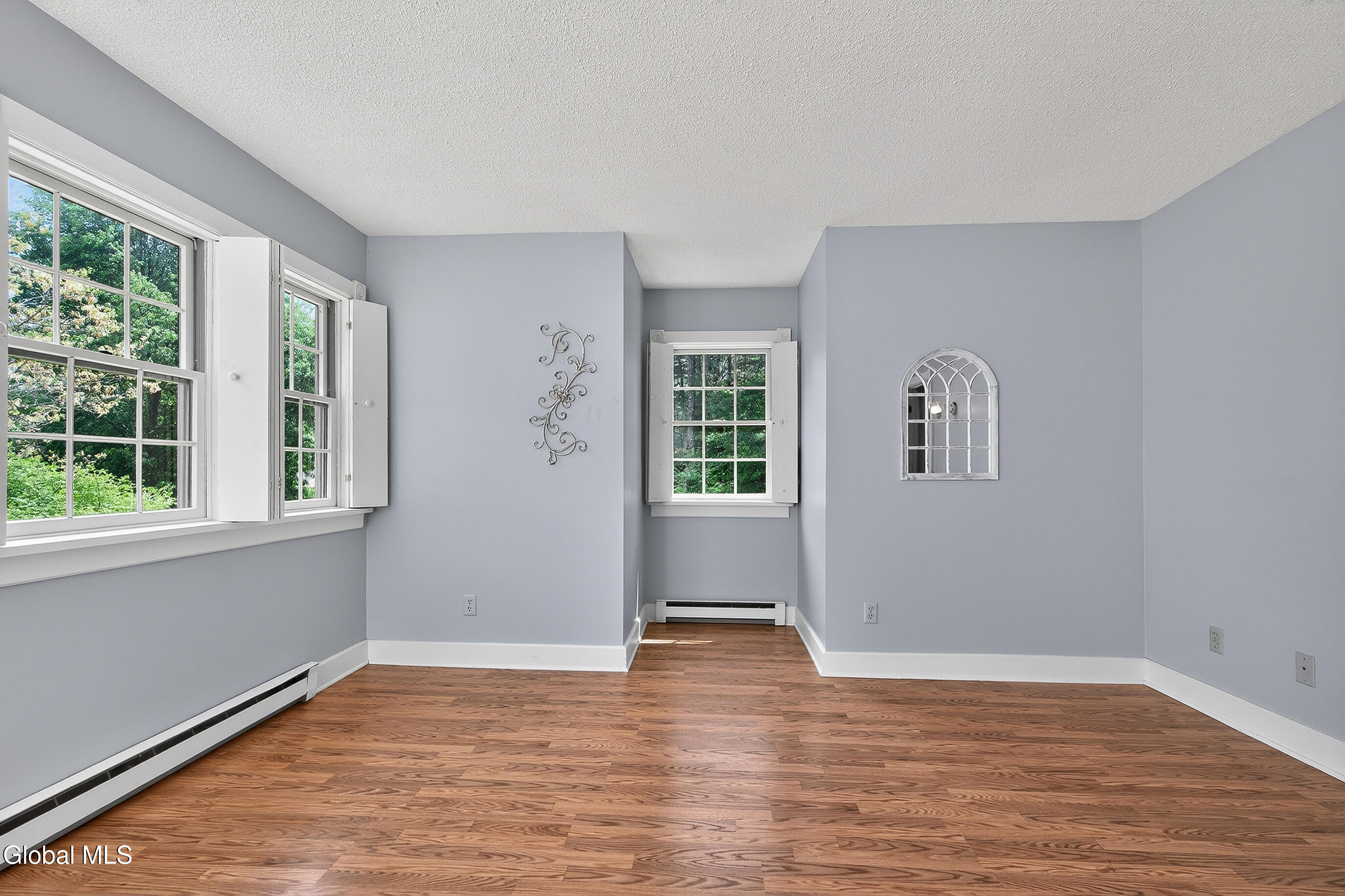 7 Jerome Lane Moreau NY 12803