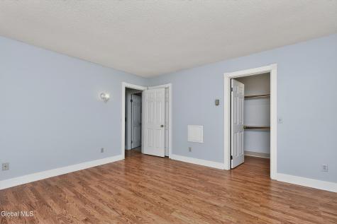7 Jerome Lane Moreau NY 12803