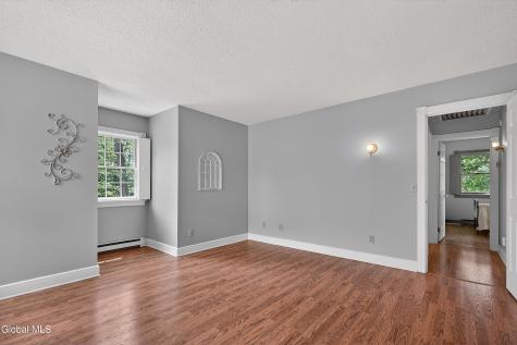 7 Jerome Lane Moreau NY 12803
