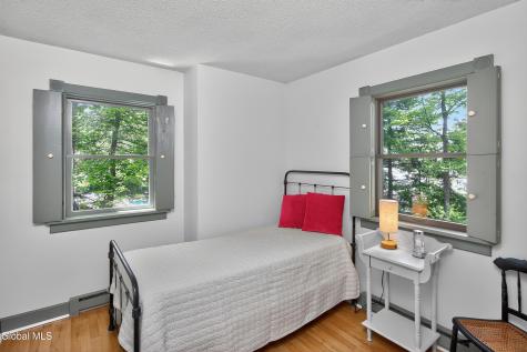 7 Jerome Lane Moreau NY 12803