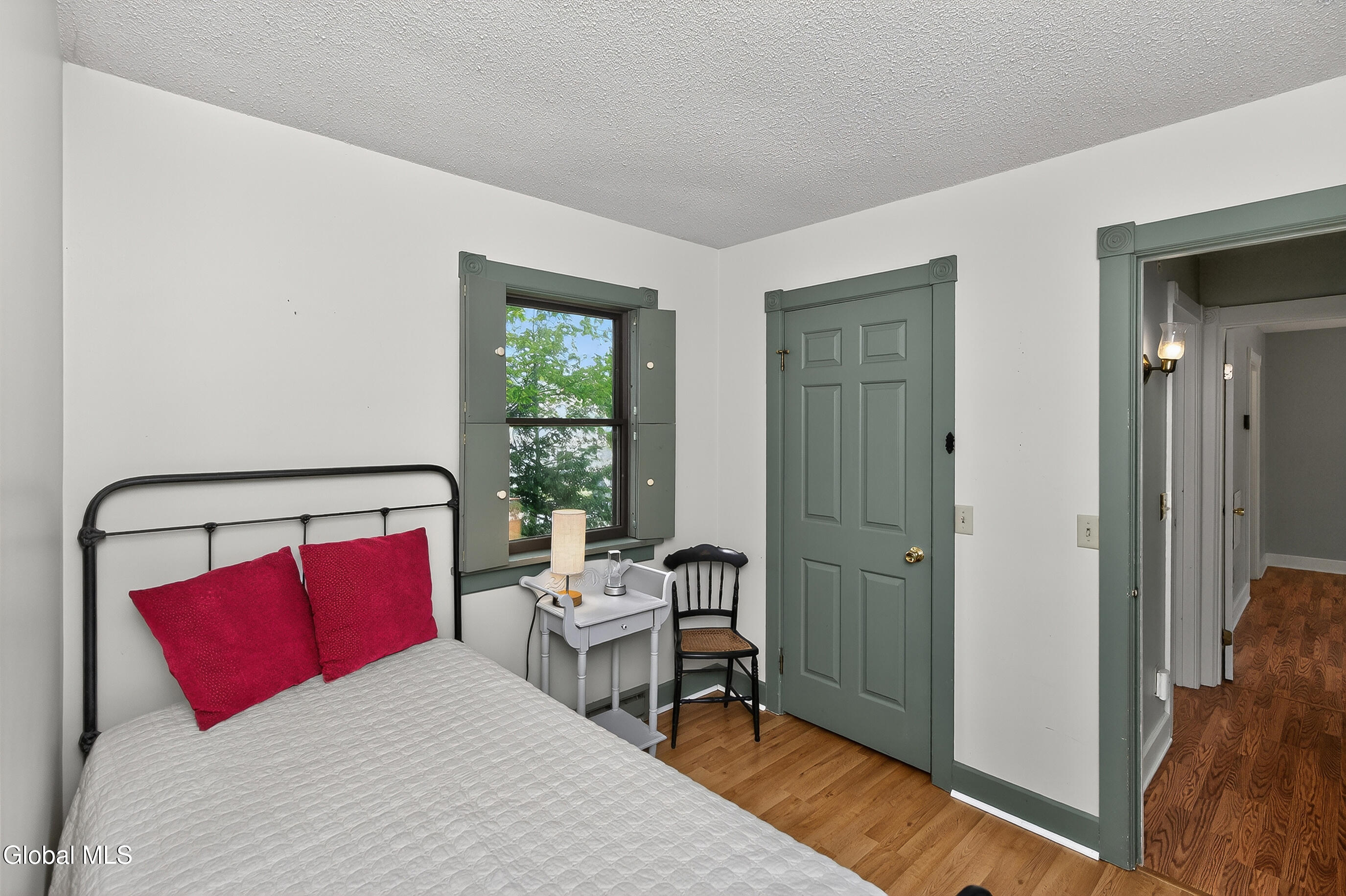 7 Jerome Lane Moreau NY 12803