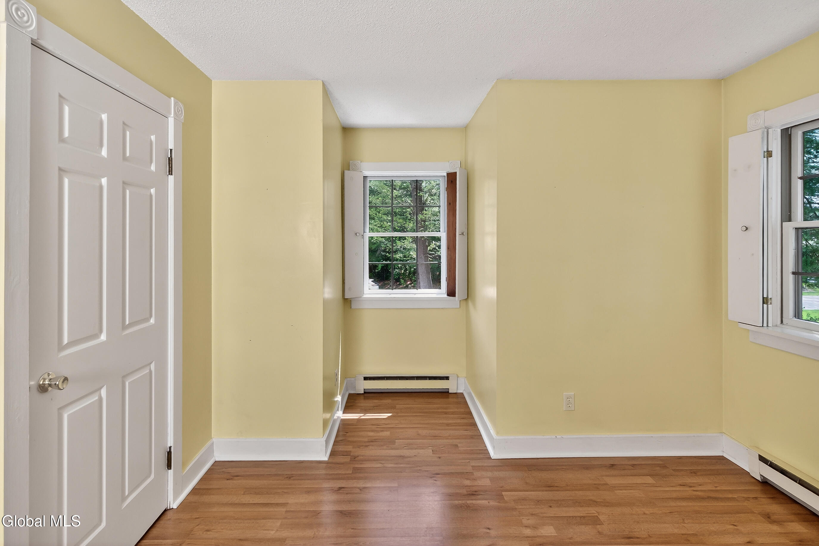 7 Jerome Lane Moreau NY 12803