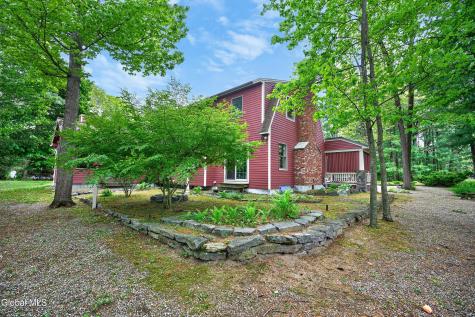7 Jerome Lane Moreau NY 12803
