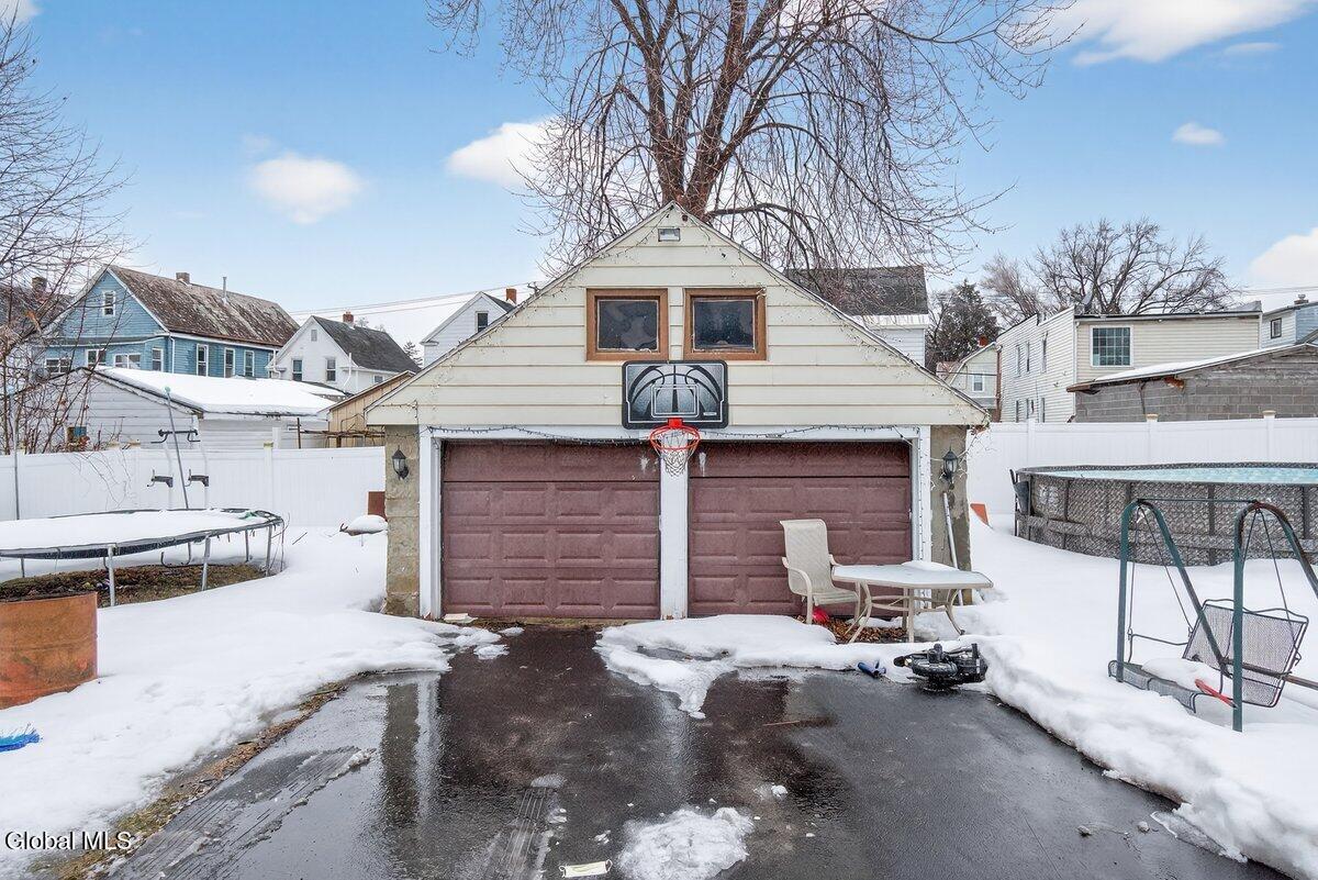 15 Manchester Road Schenectady NY 12304