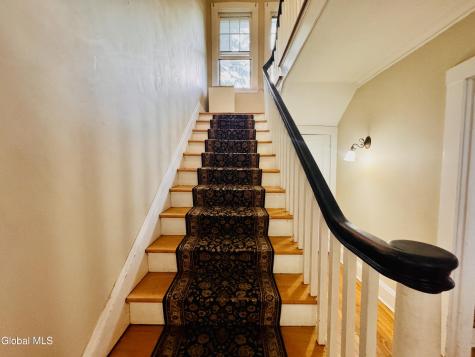 989 Balltown Road Niskayuna NY 12309