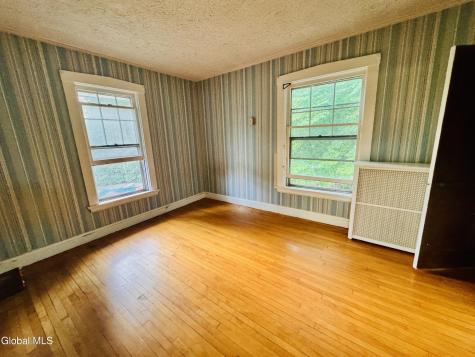 989 Balltown Road Niskayuna NY 12309