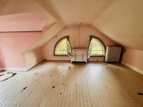 989 Balltown Road Niskayuna NY 12309