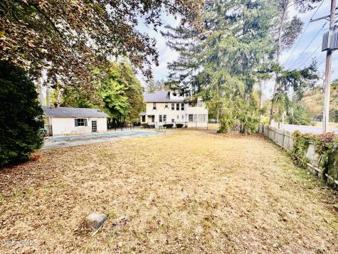 989 Balltown Road Niskayuna NY 12309