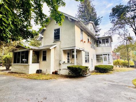 989 Balltown Road Niskayuna NY 12309