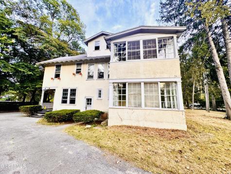 989 Balltown Road Niskayuna NY 12309