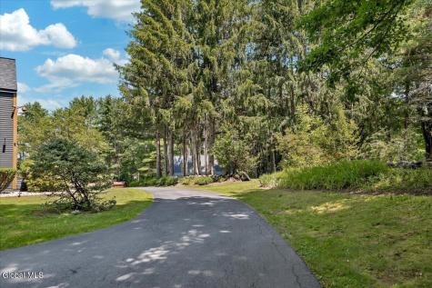 2023 Hermance Road Galway NY 12074