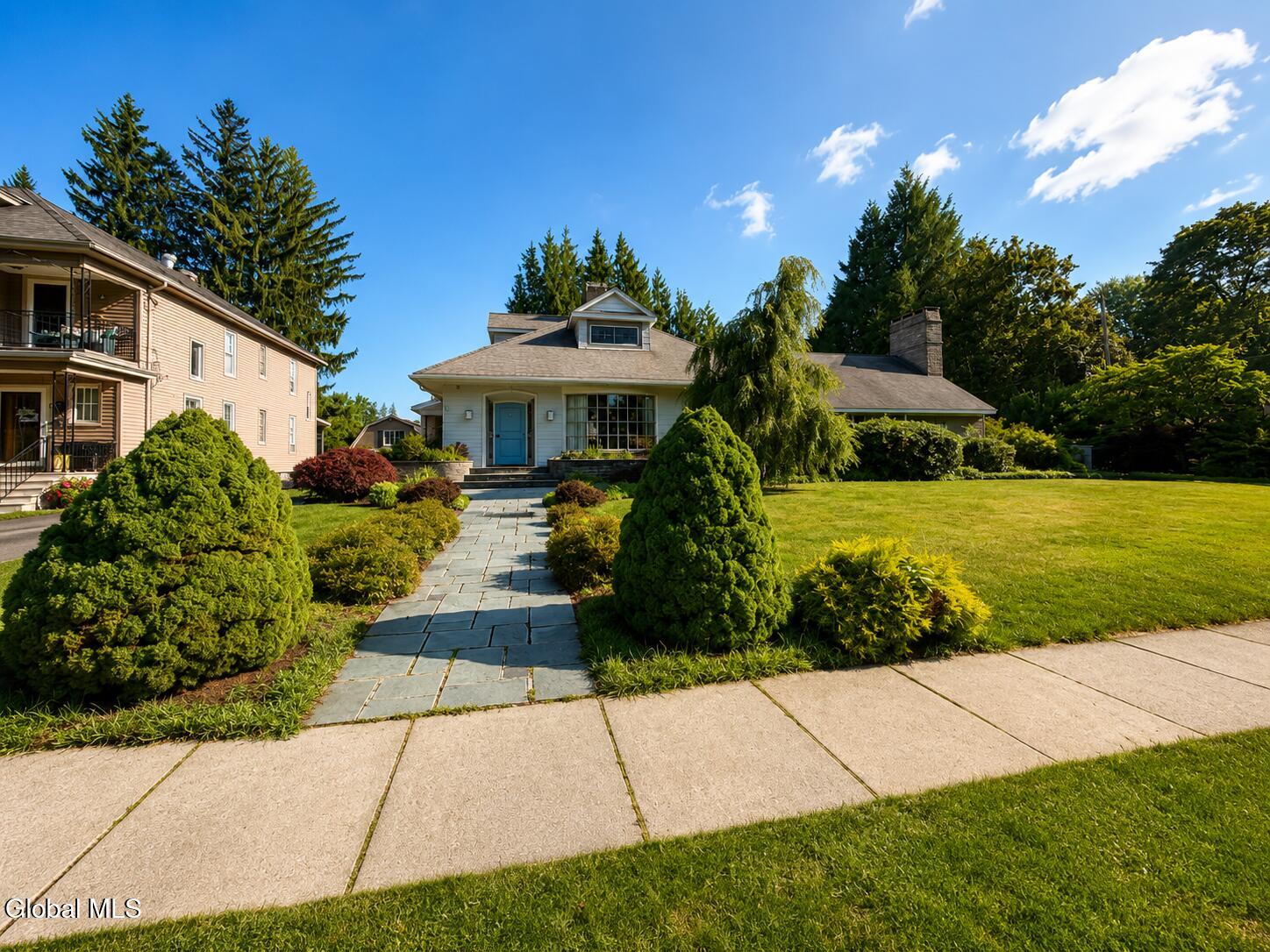 83 Oakland Avenue Gloversville NY 12078