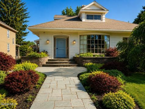 83 Oakland Avenue Gloversville NY 12078