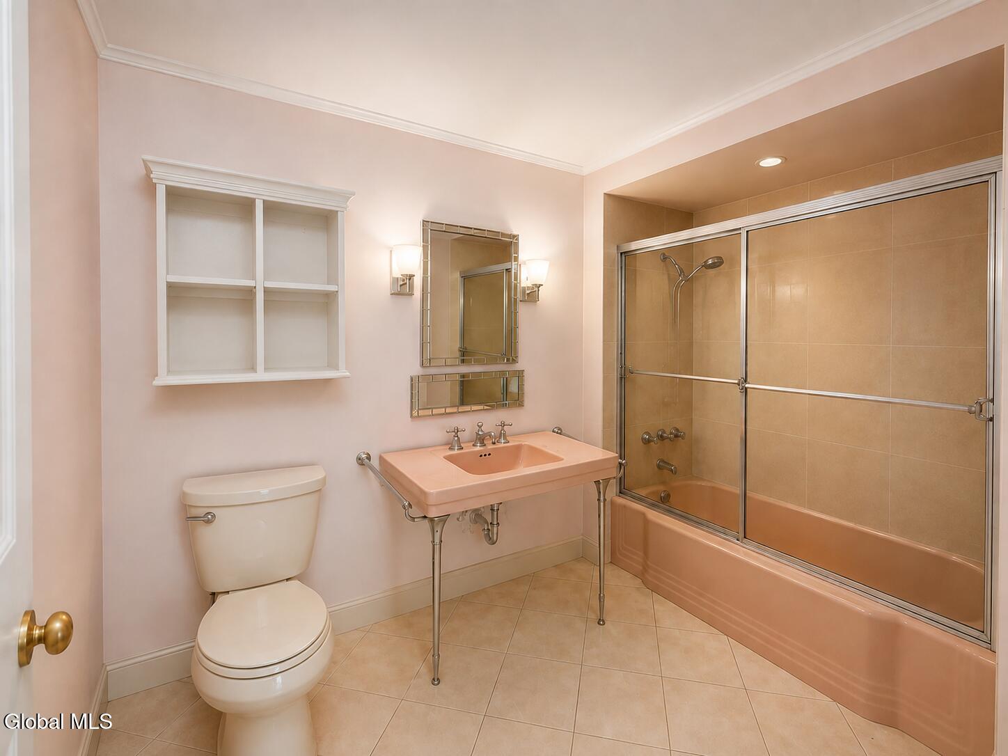 83 Oakland Avenue Gloversville NY 12078