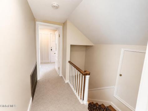 83 Oakland Avenue Gloversville NY 12078