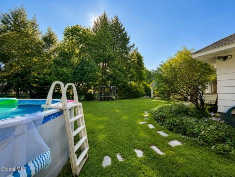 83 Oakland Avenue Gloversville NY 12078