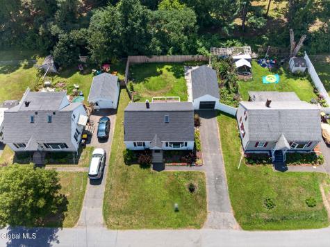 11 Old Myers Drive Albany NY 12205