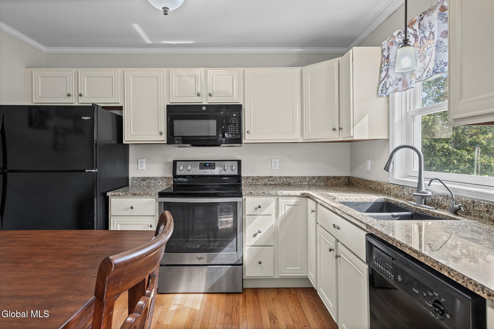 43 Start Avenue Rensselaer NY 12144