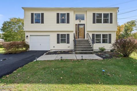 43 Start Avenue Rensselaer NY 12144