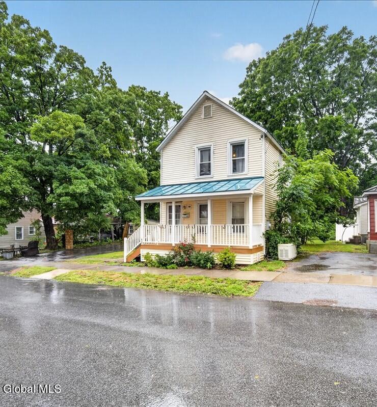 11 Granite Street Saratoga Springs NY 12866