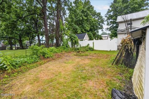 11 Granite Street Saratoga Springs NY 12866
