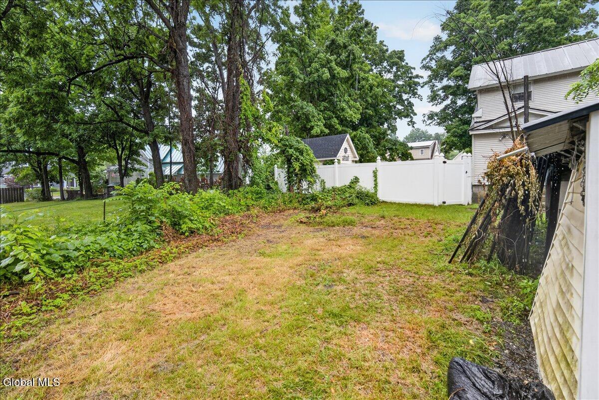 11 Granite Street Saratoga Springs NY 12866