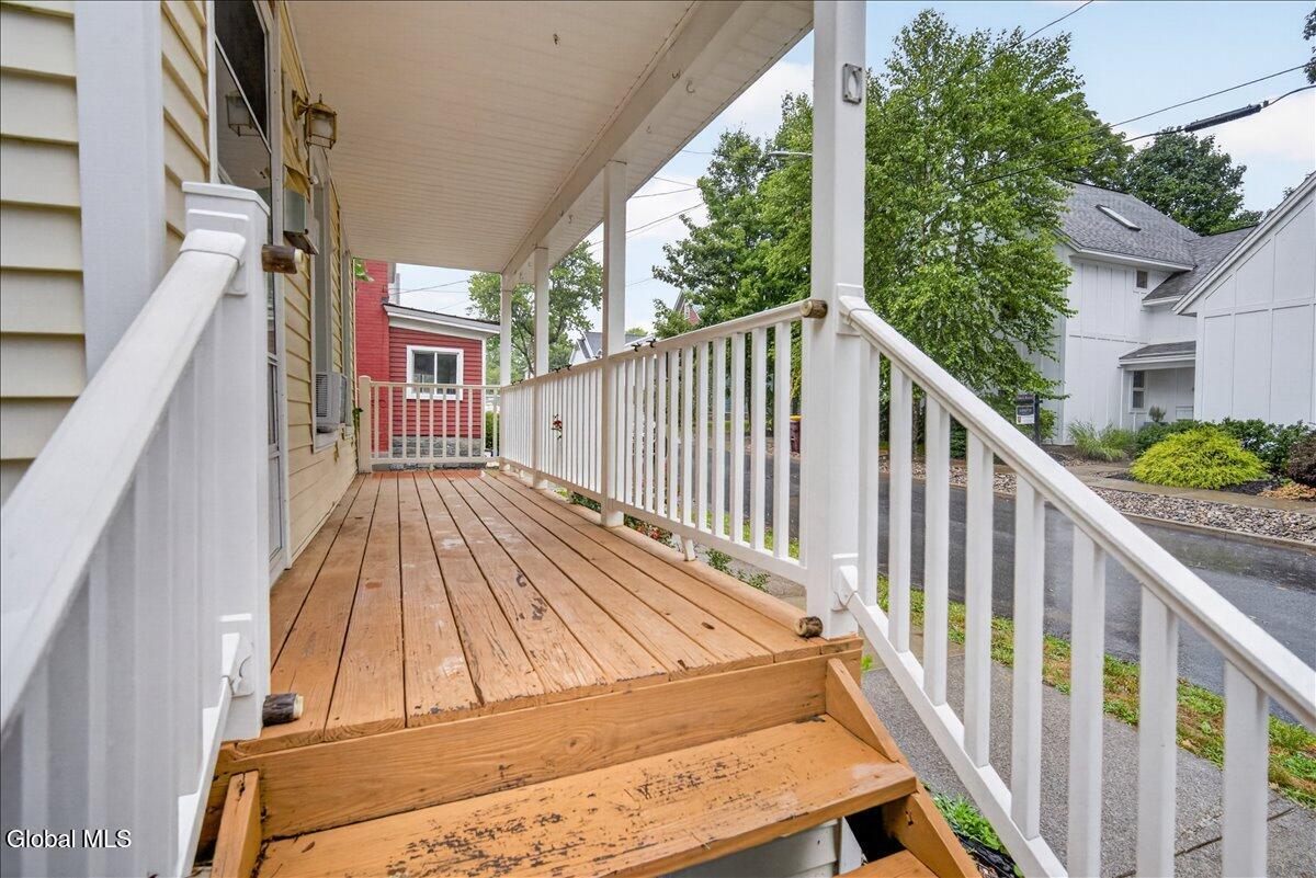 11 Granite Street Saratoga Springs NY 12866
