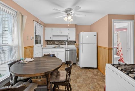 11 Granite Street Saratoga Springs NY 12866