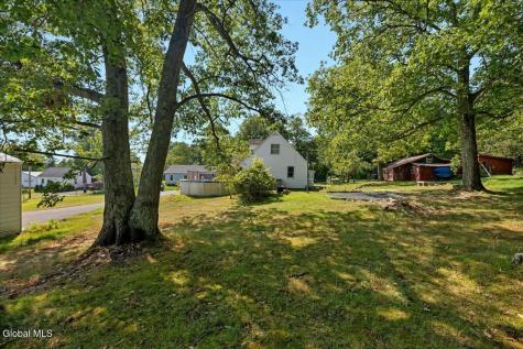 16 Pine Avenue Averill Park NY 12018