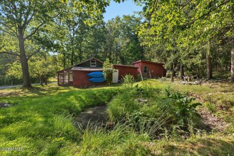 16 Pine Avenue Averill Park NY 12018