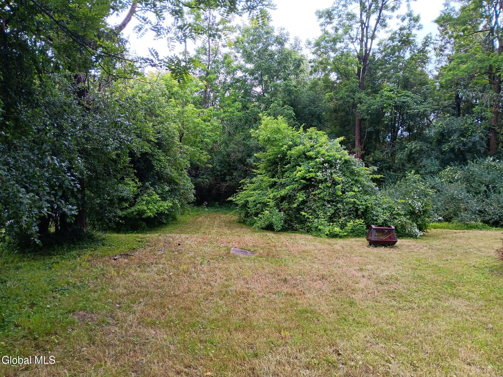 352 Hillside Road Pattersonville NY 12137