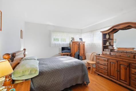 106 Edgecomb Street Albany NY 12209