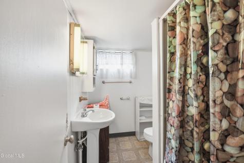 106 Edgecomb Street Albany NY 12209