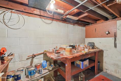 106 Edgecomb Street Albany NY 12209