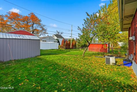 106 Edgecomb Street Albany NY 12209