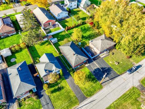 106 Edgecomb Street Albany NY 12209