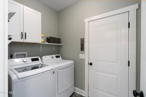 4 Colleen Court Wilton NY 12831