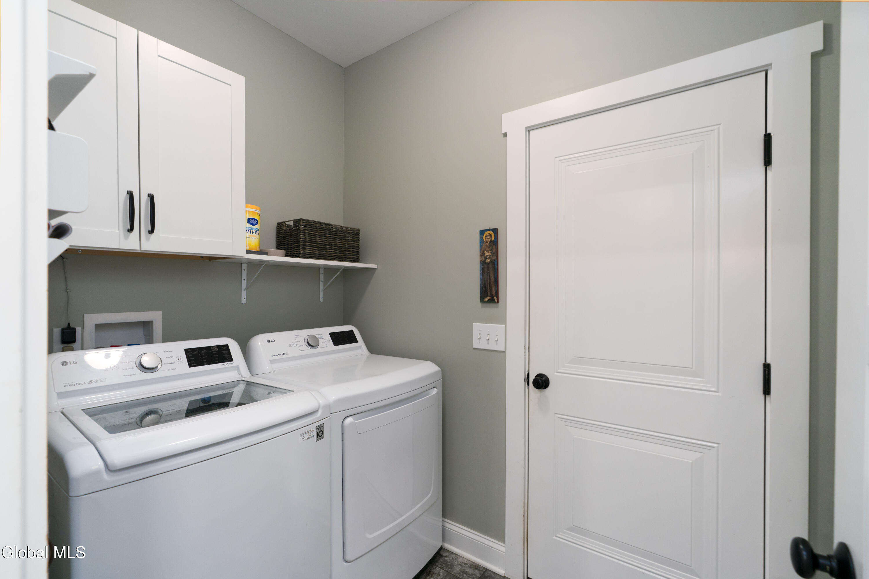4 Colleen Court Wilton NY 12831