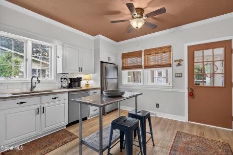 1140 Palmer Avenue Niskayuna NY 12309