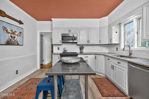 1140 Palmer Avenue Niskayuna NY 12309