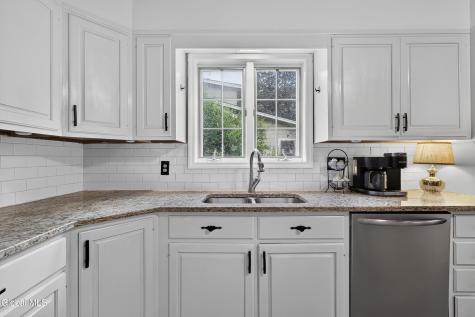 1140 Palmer Avenue Niskayuna NY 12309
