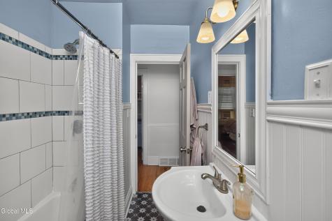 1140 Palmer Avenue Niskayuna NY 12309