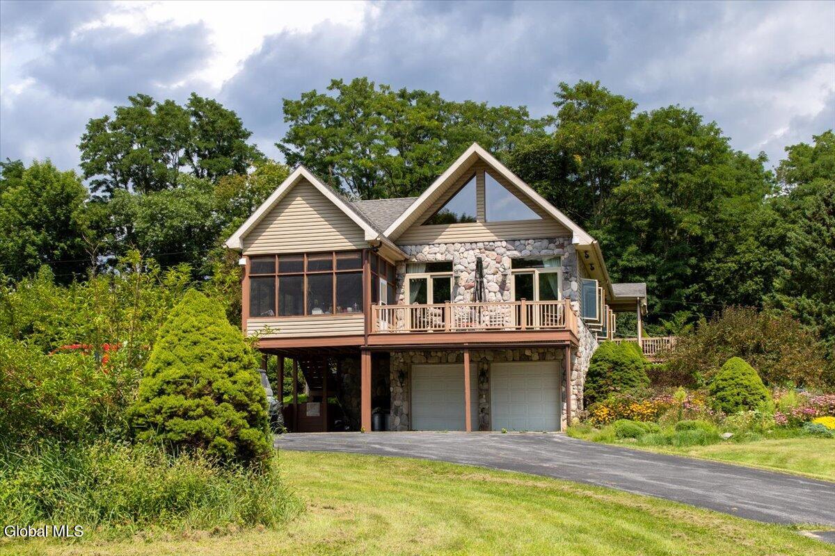 99 Sugar Hill Road Crown Point NY 12928