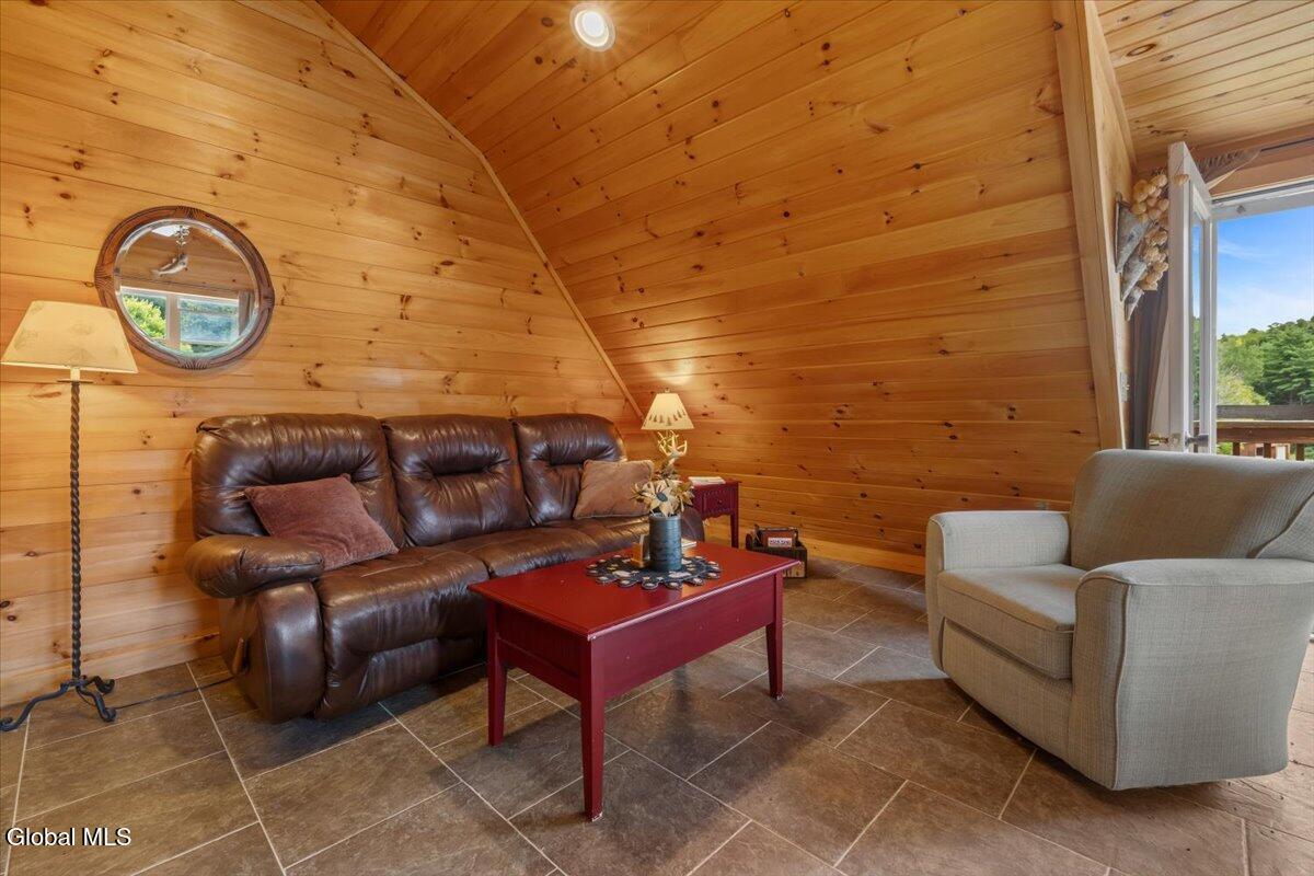 99 Sugar Hill Road Crown Point NY 12928