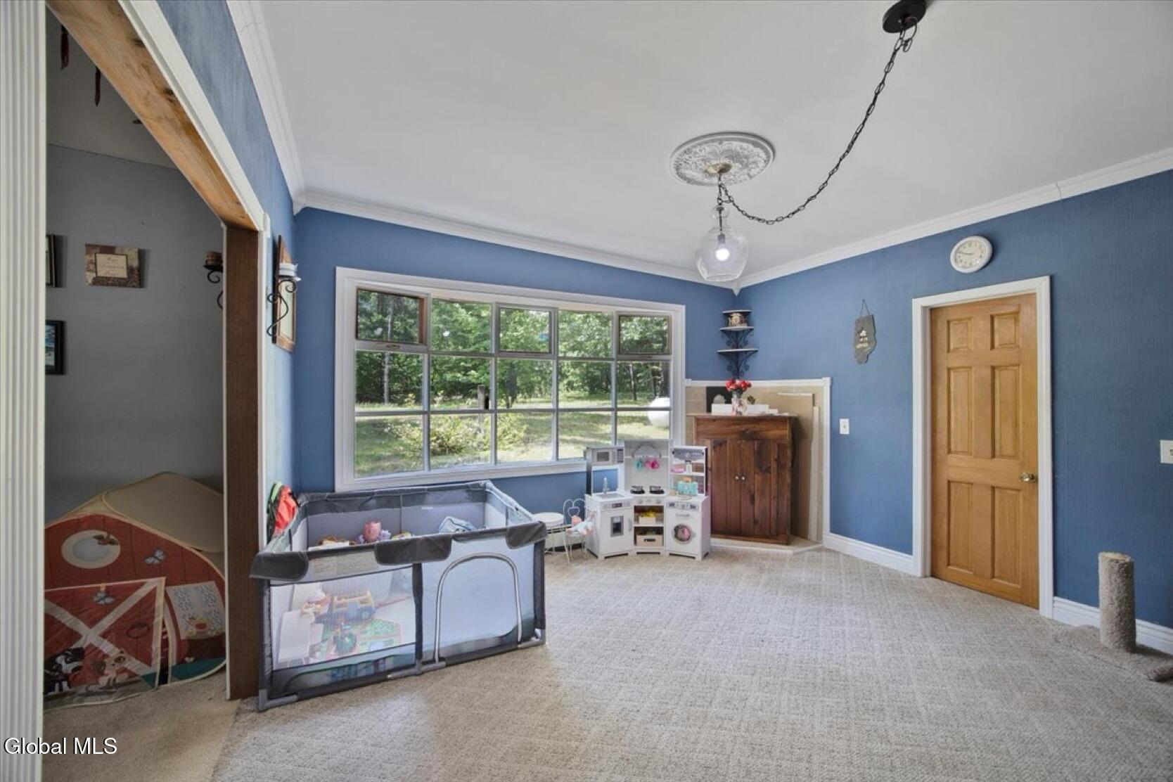1069 Saratoga Road Gansevoort NY 12831