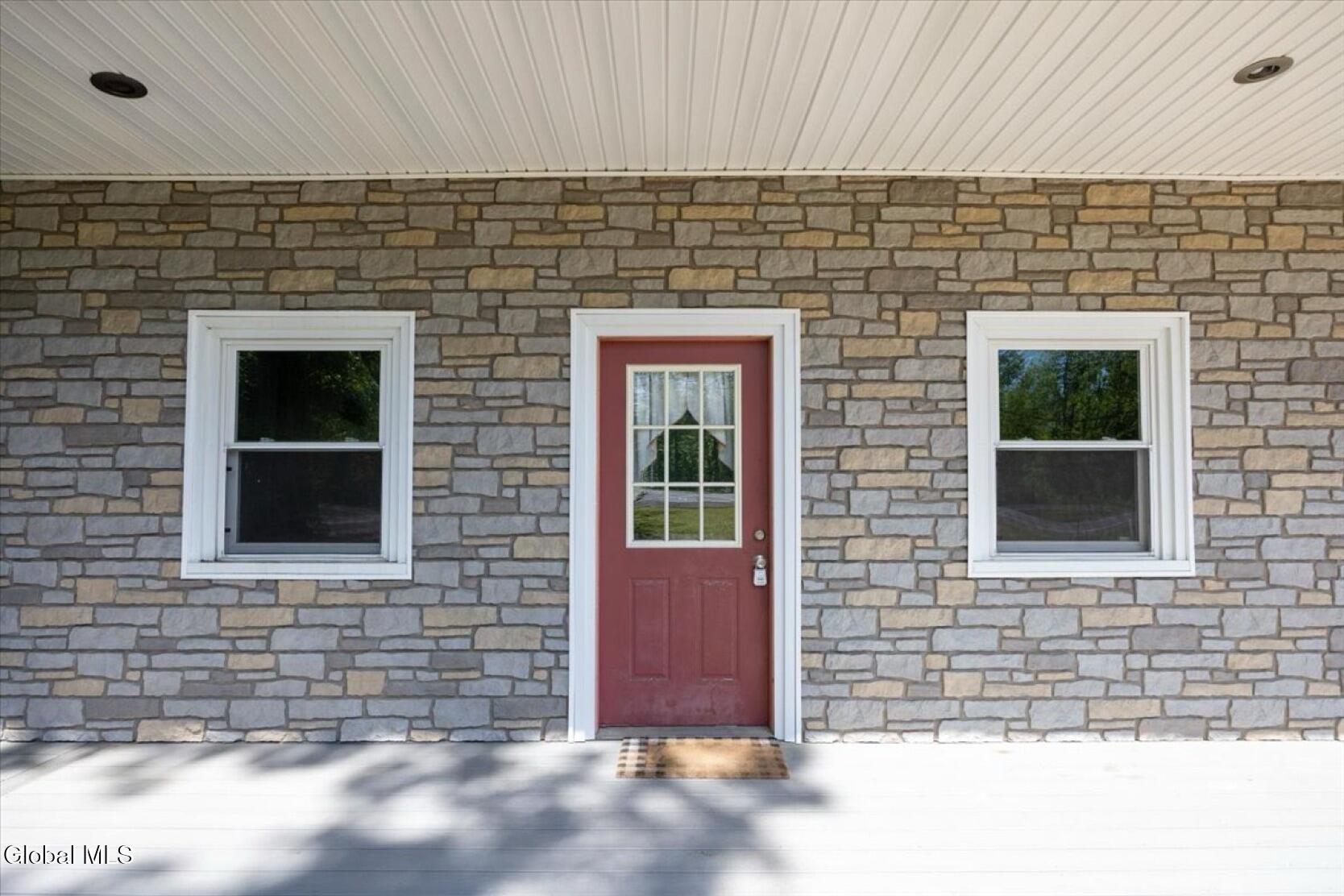 1069 Saratoga Road Gansevoort NY 12831