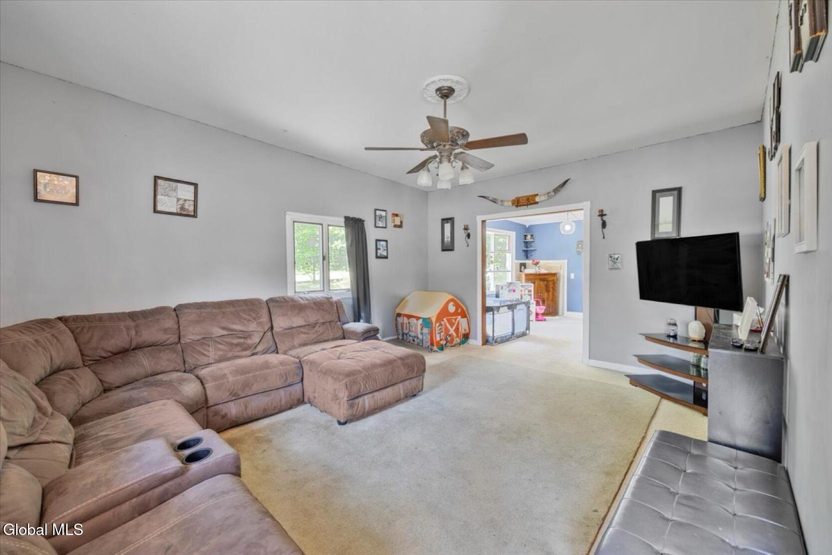 1069 Saratoga Road Gansevoort NY 12831