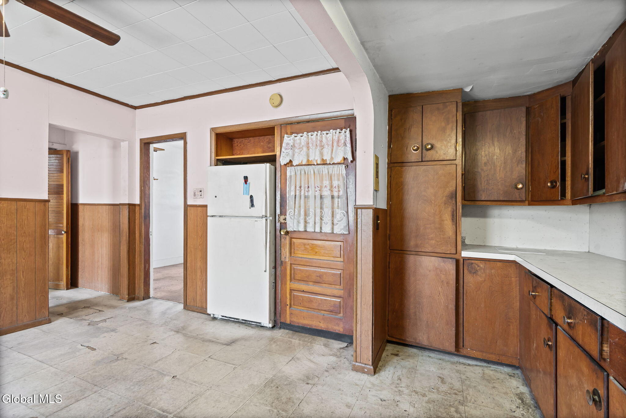 126 Daniels Avenue Schenectady NY 12304