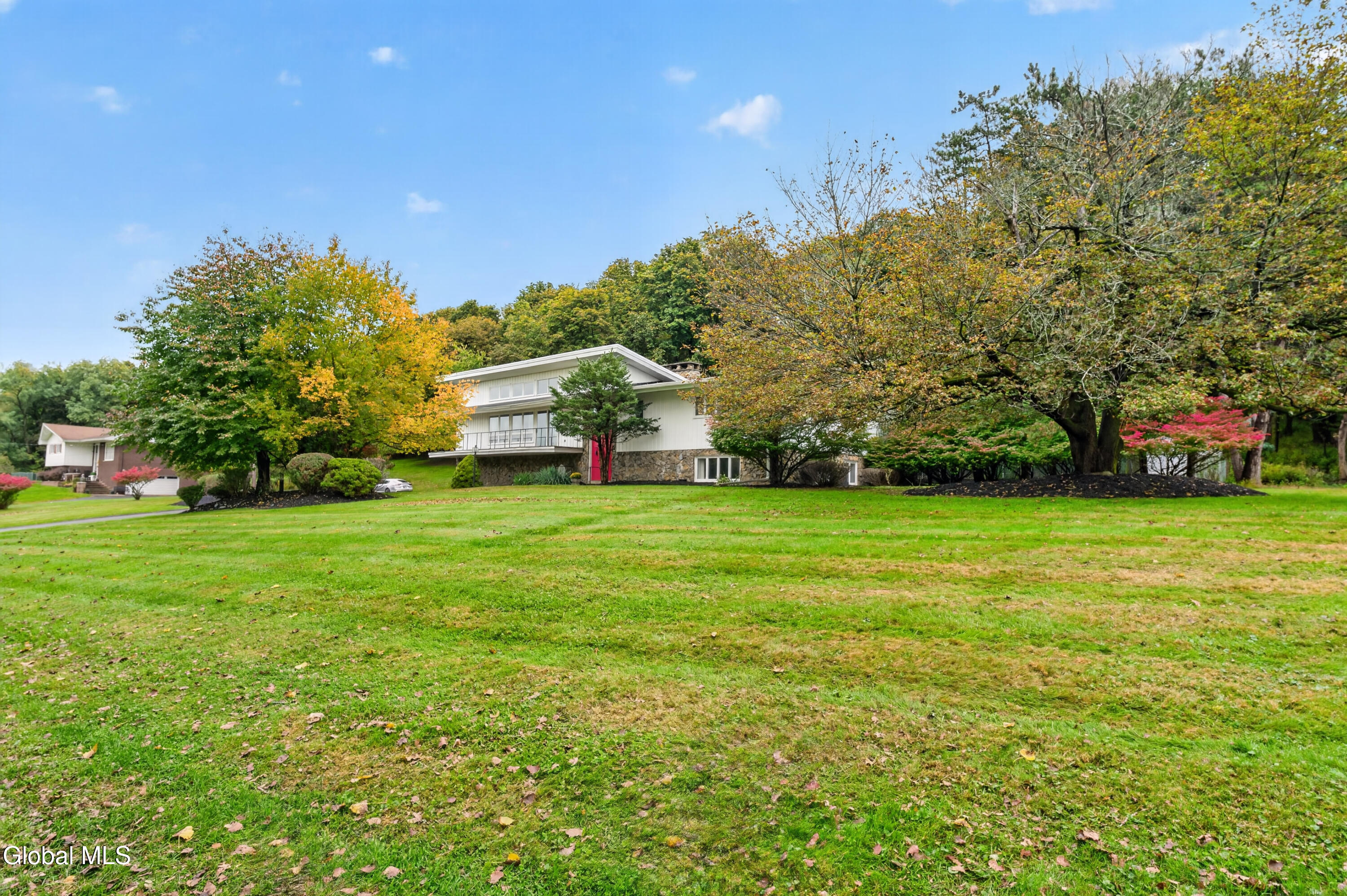 24 Oriel Lane Rensselaer NY 12144